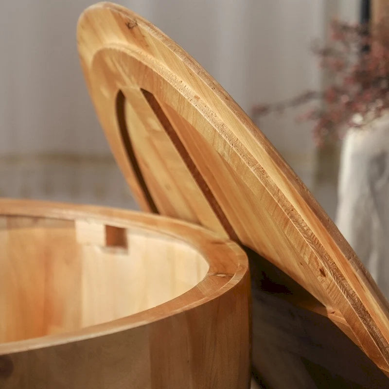 Rustikaler runder Trommel-Couchtisch mit verstecktem Stauraum und Holzplatte