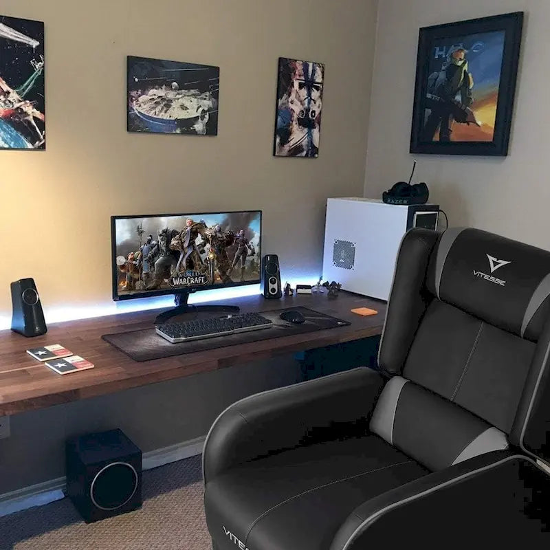 Gaming-Sessel im Racing-Stil mit verstellbarer Fußstütze und Seitentasche