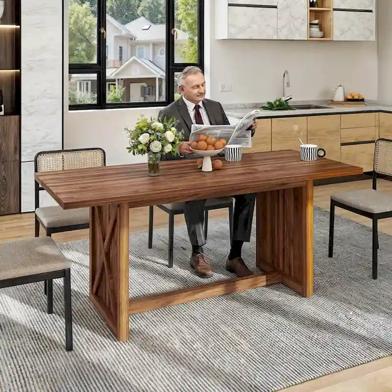 Rustikaler rechteckiger Esstisch im Landhausstil mit Beinen mit Kreuzdetail