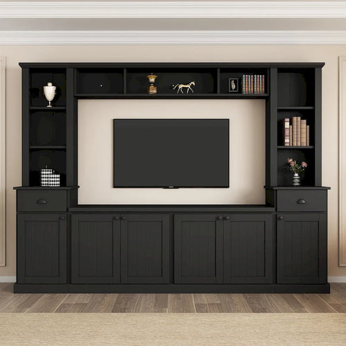 Moderner TV-Schrank mit Türen im Lattenstil und verdecktem Stauraum
