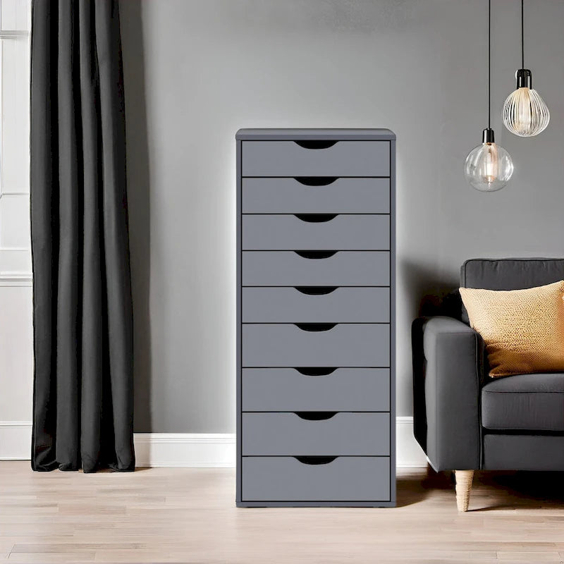 Schmaler Holzschrank mit neun Schubladen und eingelassenen Griffmulden